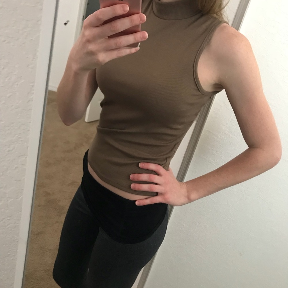 High Neckline top